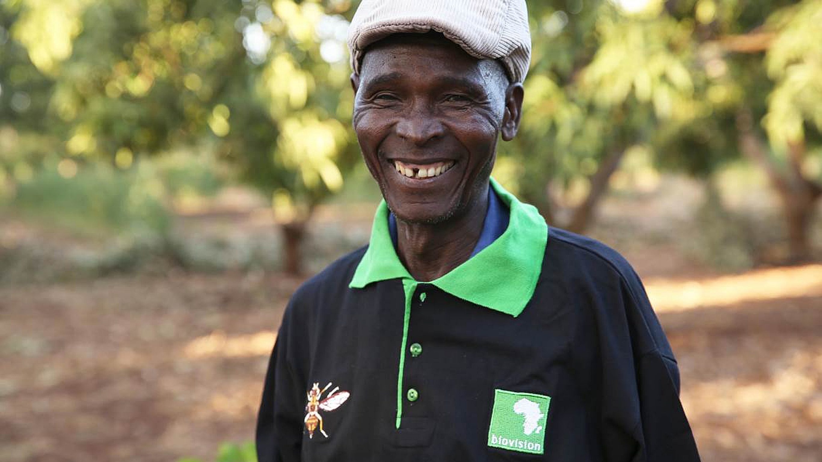 Samuel Mugambi ist der Betreiber der "Fruit Fly IPM Learning Site" von Chaaria.